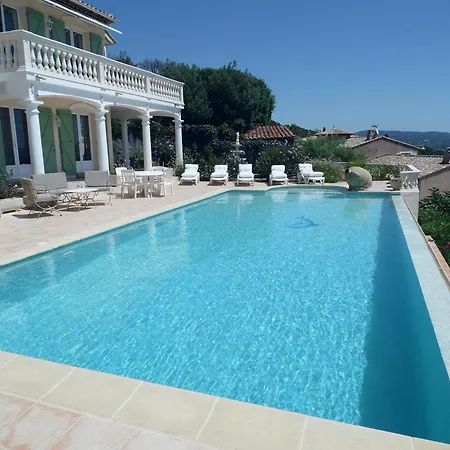 Διαμέρισμα La Bastide Fleurie Rez De Piscine Cavalaire-sur-Mer